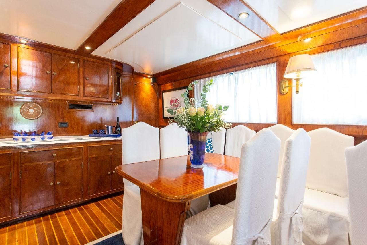 Yacht Sarah Venezia Hotel La Giudecca ภายนอก รูปภาพ